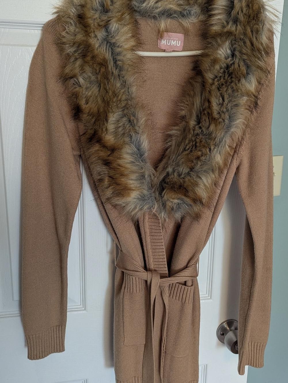 New Show me Your Mumu Women's Camel Faux-Fur Trim Belted Sweater  Size Med